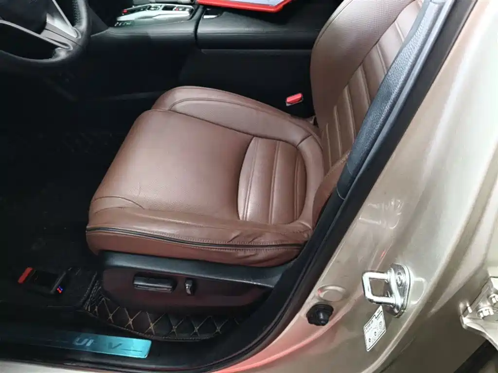 Honda UR-V 2018 — фото 15