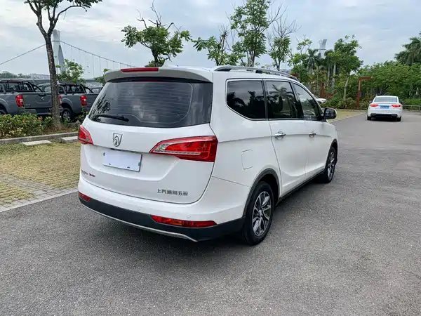 Baojun 730 2017