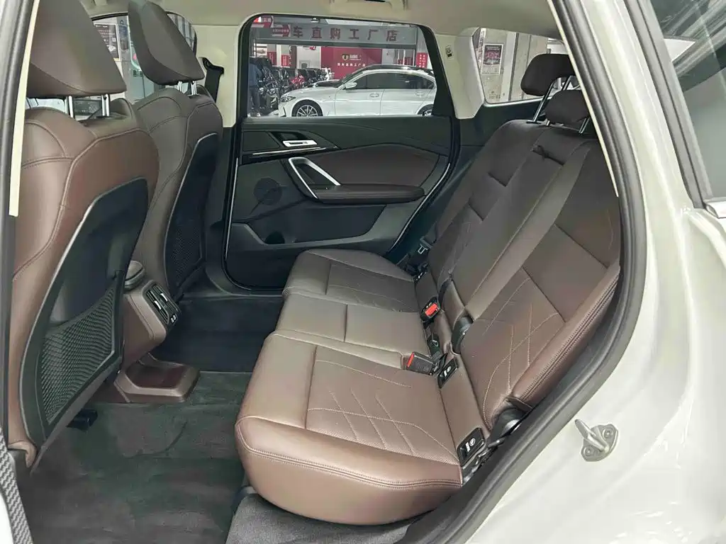 BMW X1 2023 — фото 15