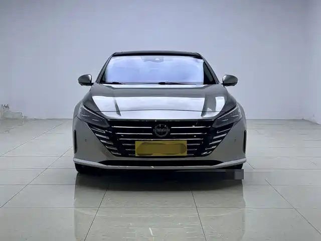 Nissan Teana 2024