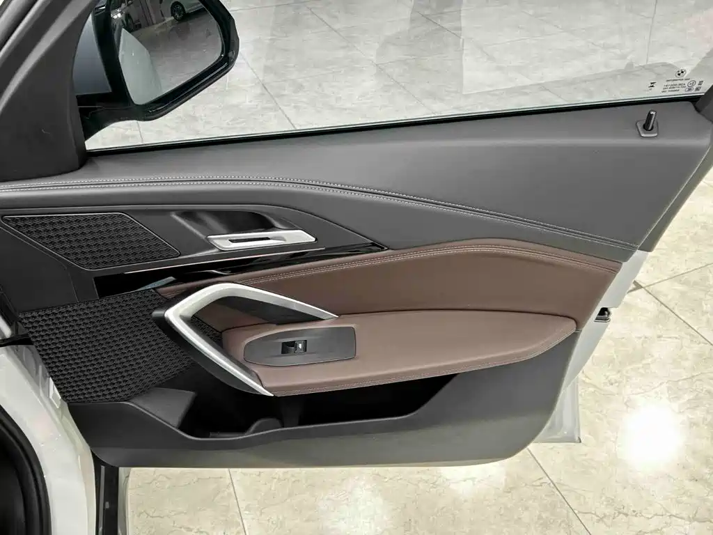 BMW X1 2023 — фото 13