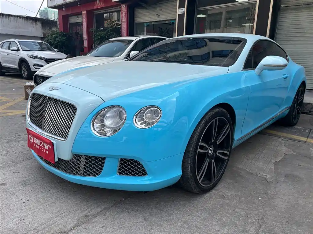 Bentley Continental 2012 — фото 1