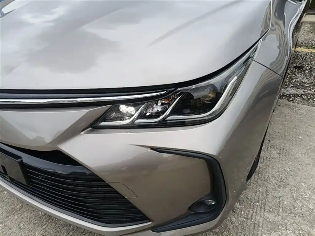 Toyota Corolla 2020 — фото 24