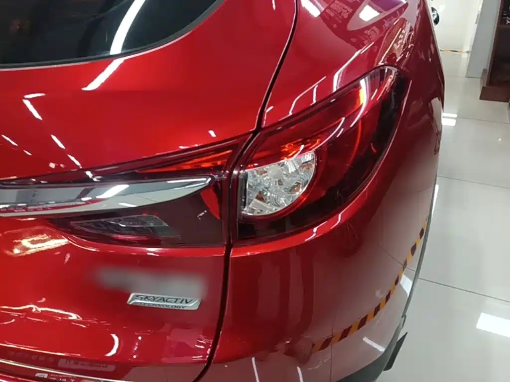 Mazda CX-4 2017 — фото 8