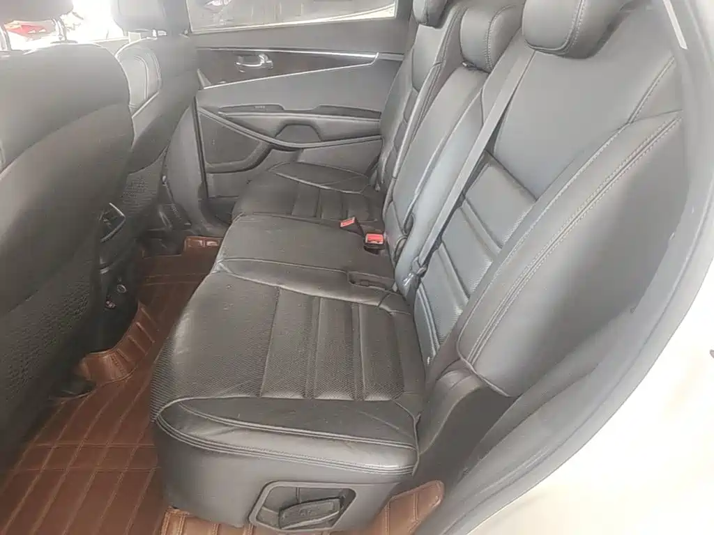 Kia Sorento 2015 — фото 17