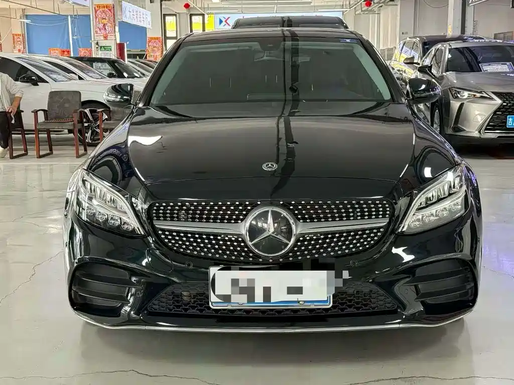 Mercedes-Benz C-Class 2020