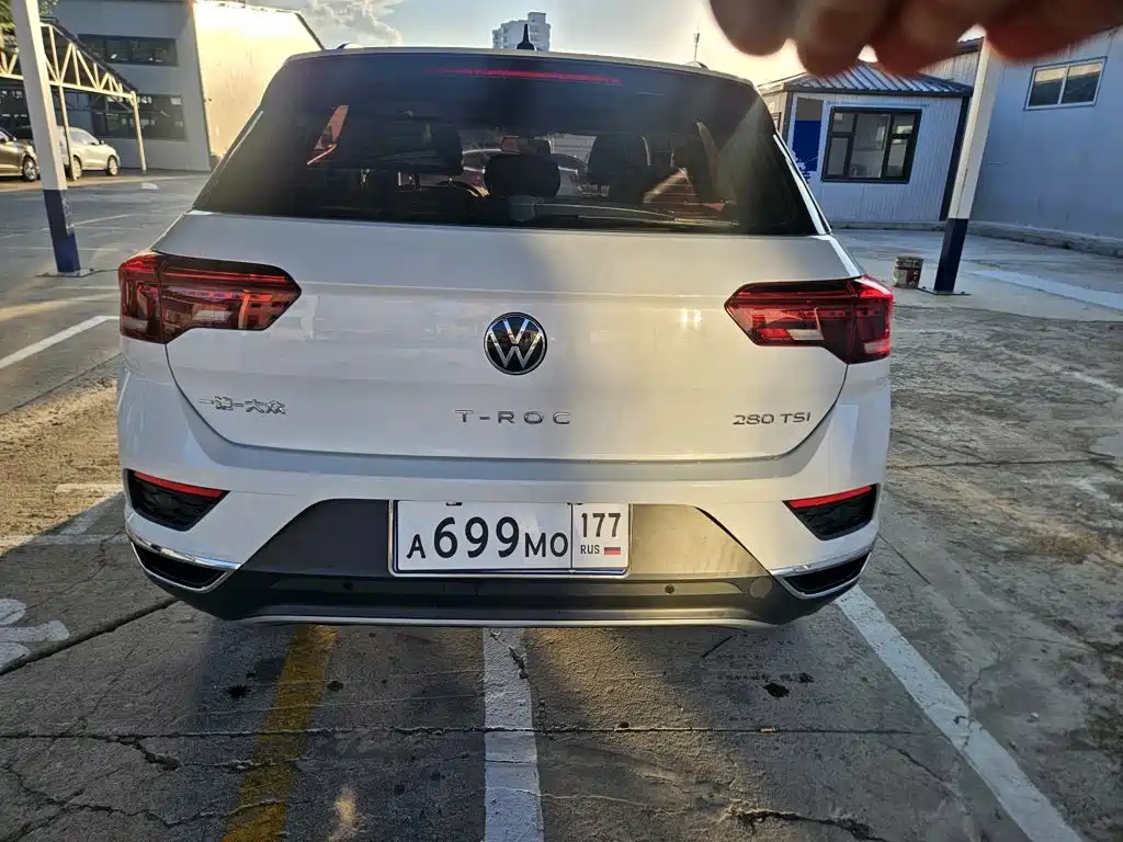 Volkswagen T-Roc 2023