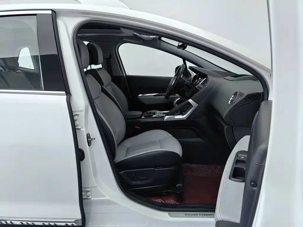 Peugeot 3008 2016 — фото 23