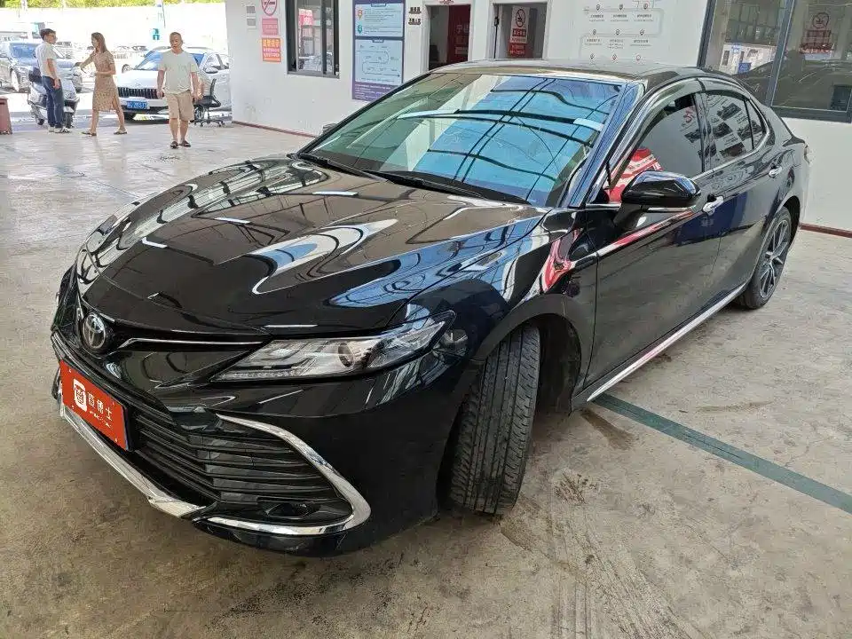 Toyota Camry 2024