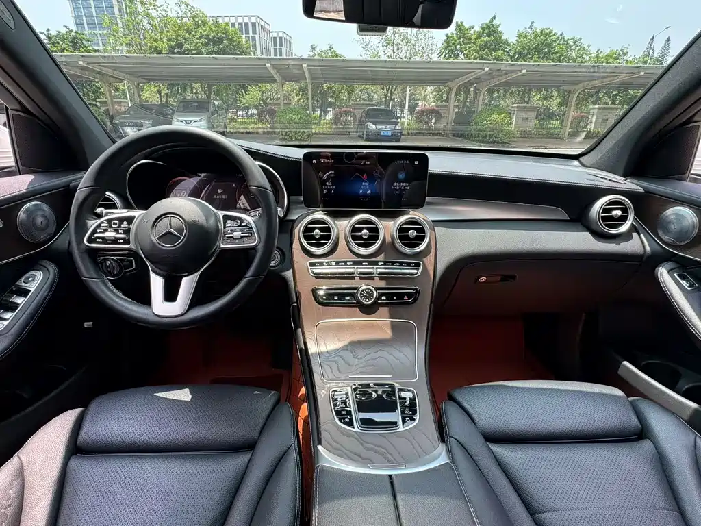 Mercedes-Benz GLC 2020