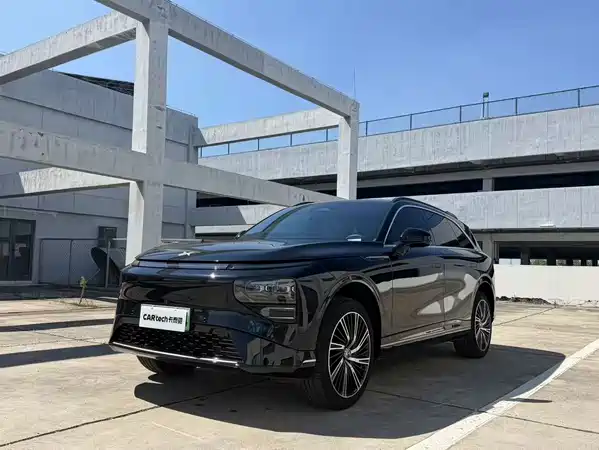 XPeng G9 2025