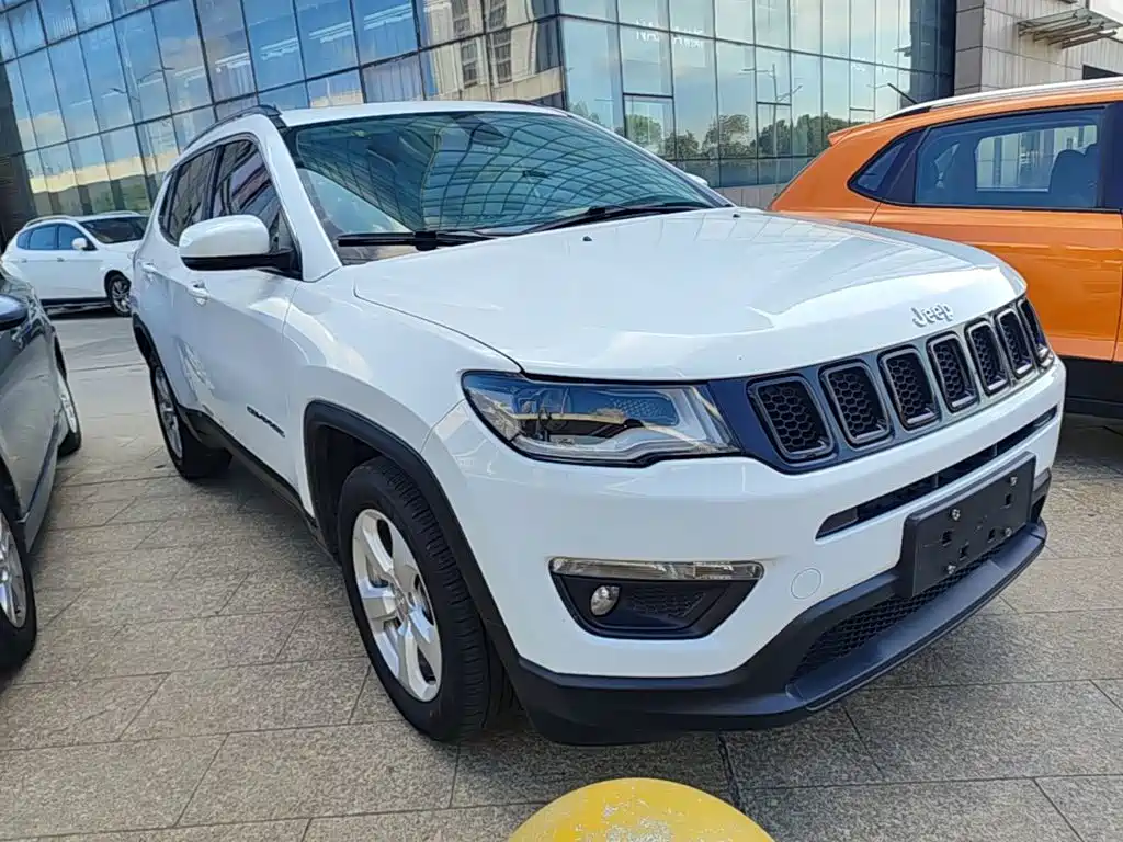Jeep Compass 2019 — фото 4