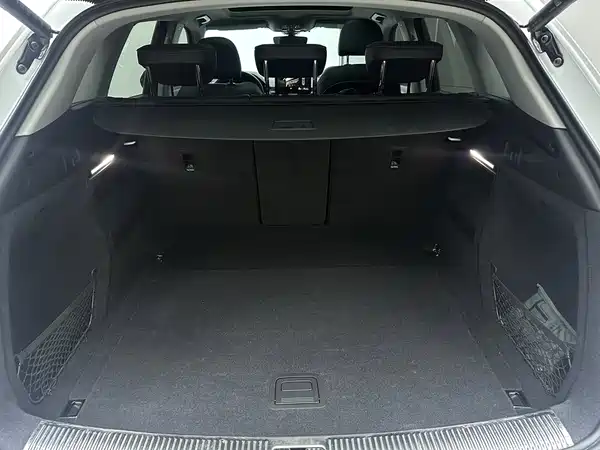Audi Q5L 2022