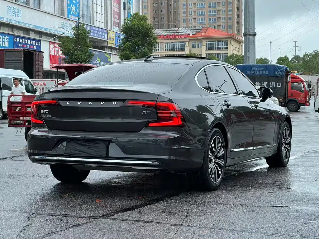 Volvo S90 2022 — фото 9