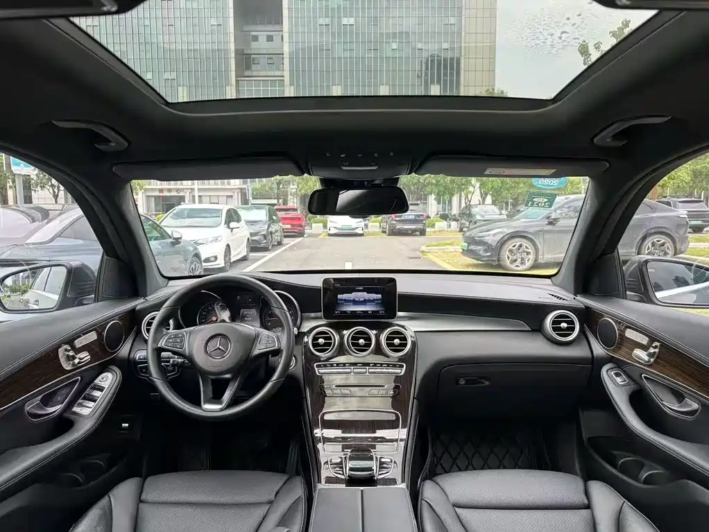 Mercedes-Benz GLC 2019