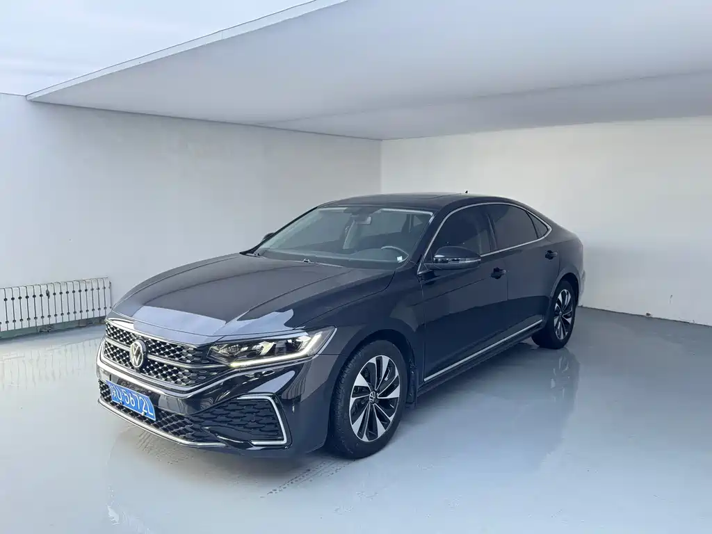 Volkswagen Passat 2022