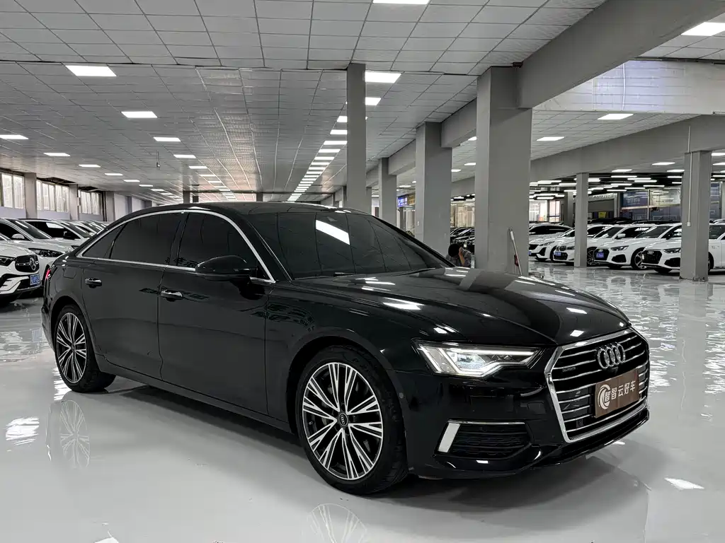 Audi A6L 2022