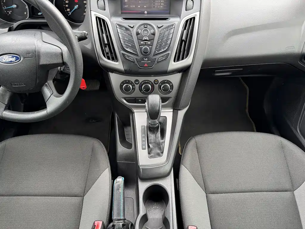 Ford Focus 2013 — фото 15