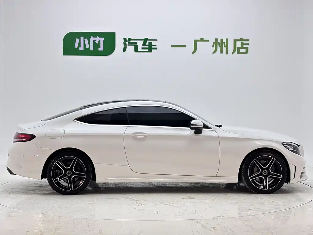 Mercedes-Benz C-Class 2021