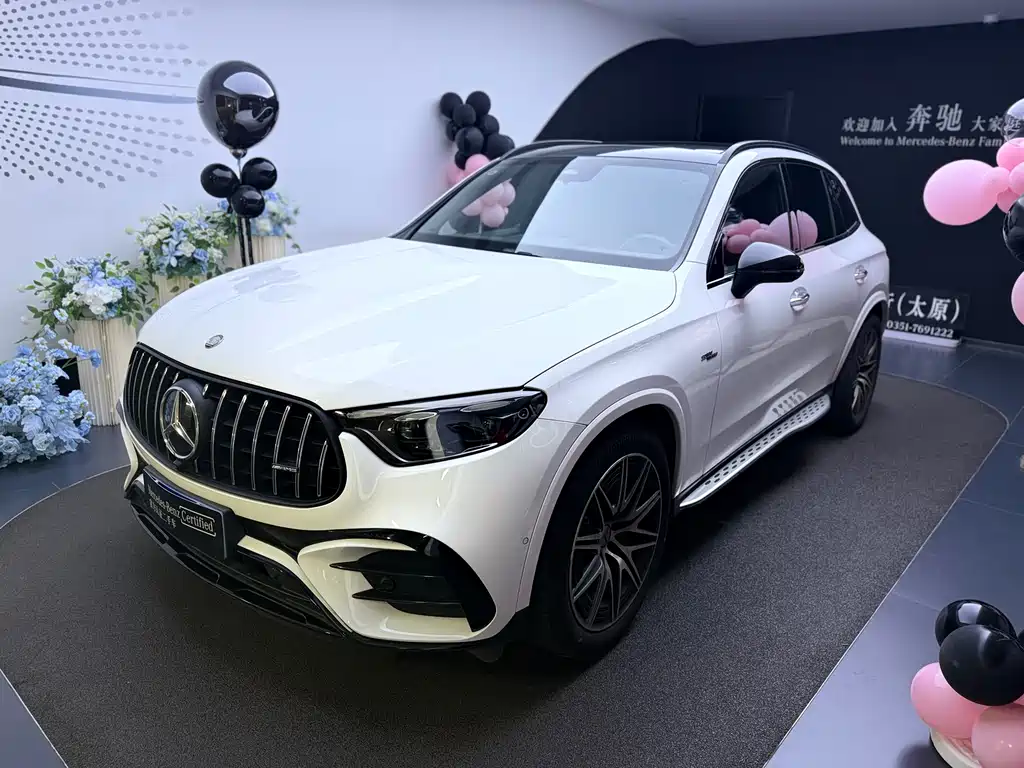 Mercedes-Benz GLC AMG 2025 — фото 1