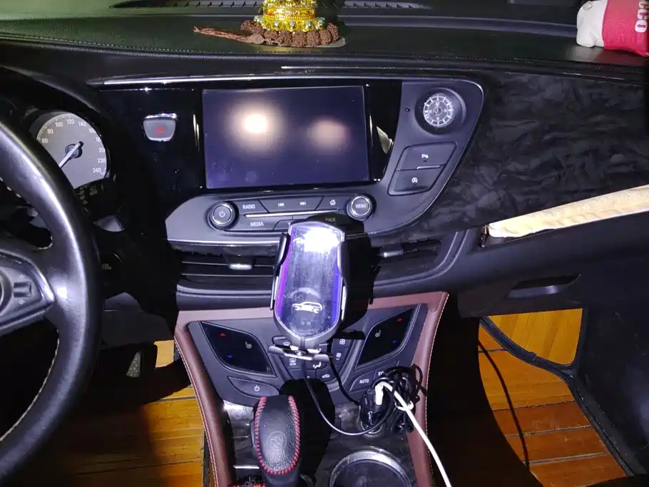 Buick Envision Plus 2015 — фото 13