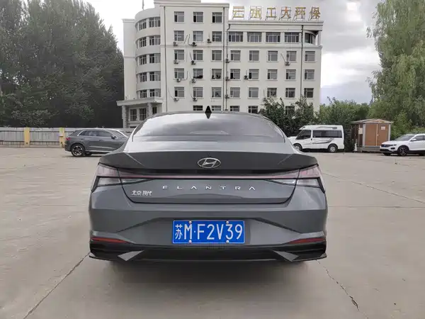 Hyundai Elantra 2020