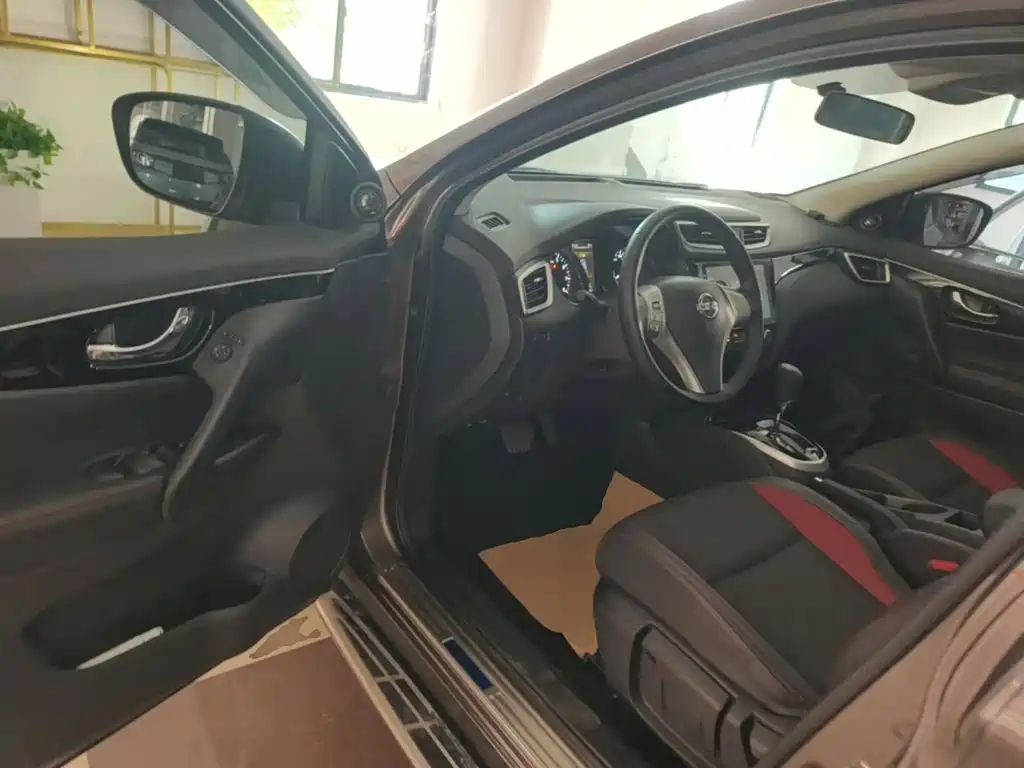Nissan Qashqai 2017 — фото 16