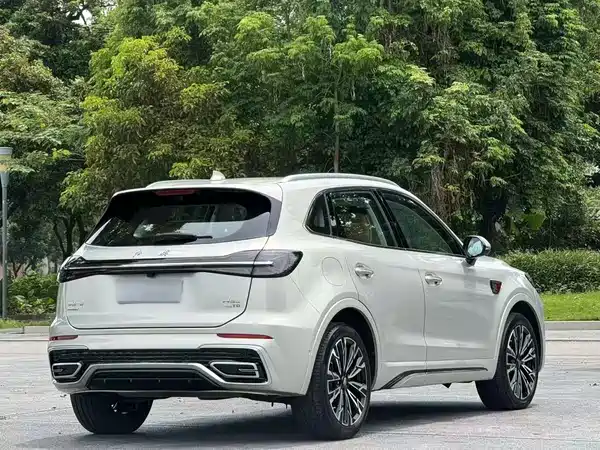 Hongqi HS5 2023