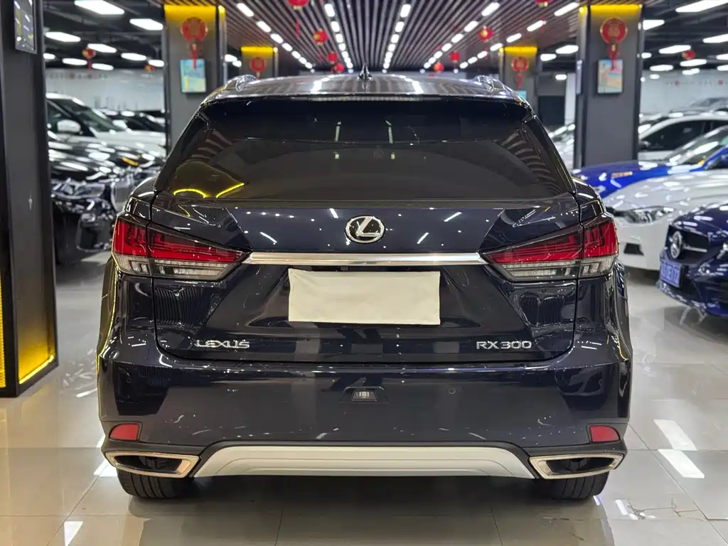 Lexus RX 2022