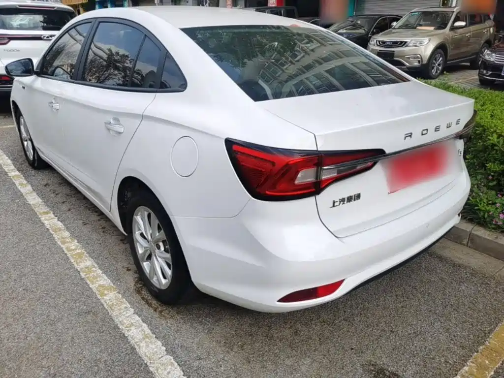 Roewe i5 2020