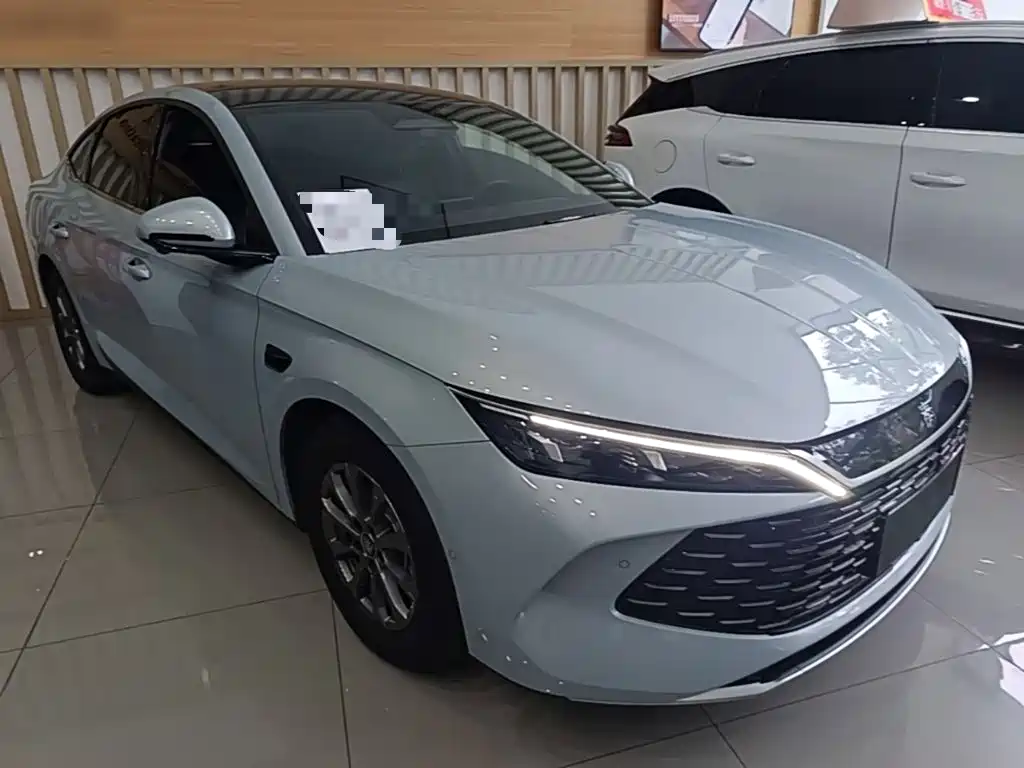 BYD Qin L 2025 — фото 4