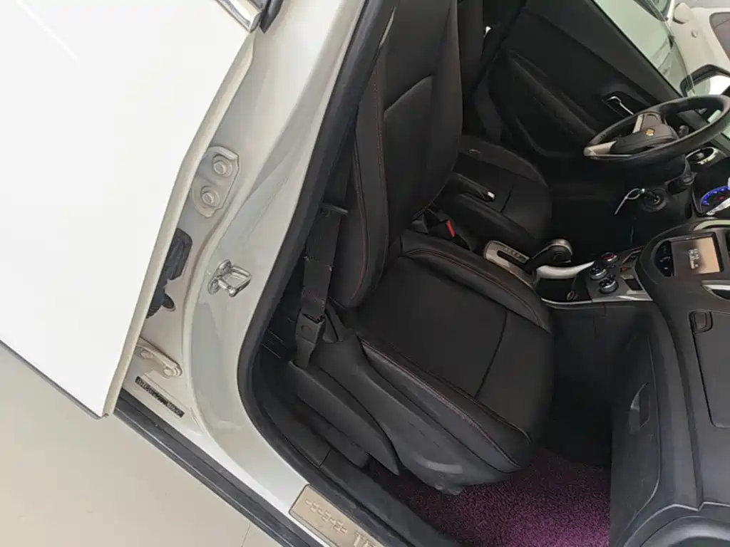 Chevrolet Trax 2015 — фото 25