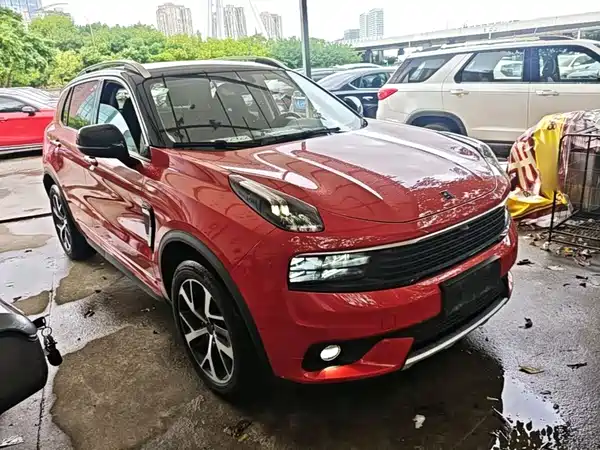 Lynk & Co 01 2019