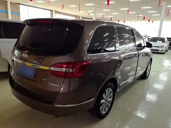 Buick GL8 2019