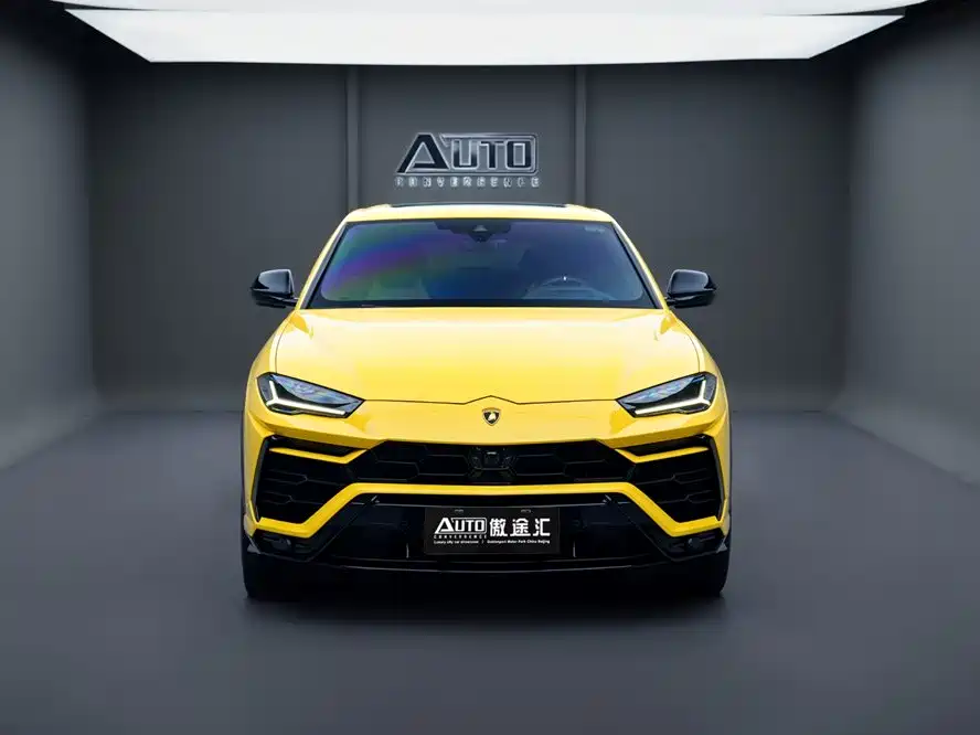 Lamborghini Urus 2022 — фото 2