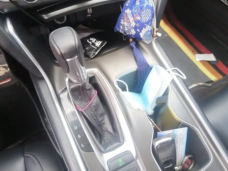 Honda Accord 2019 — фото 16