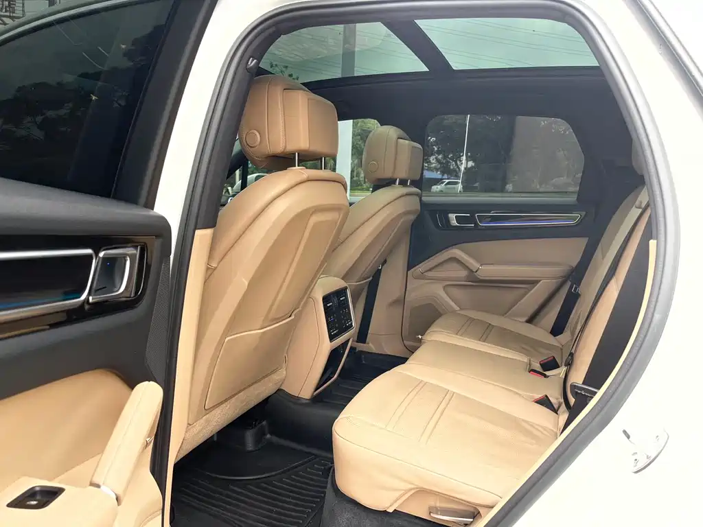 Porsche Cayenne 2019