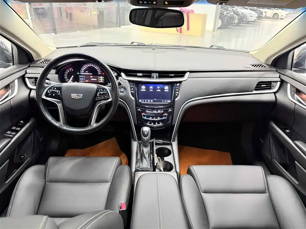 Cadillac XTS 2018 — фото 23
