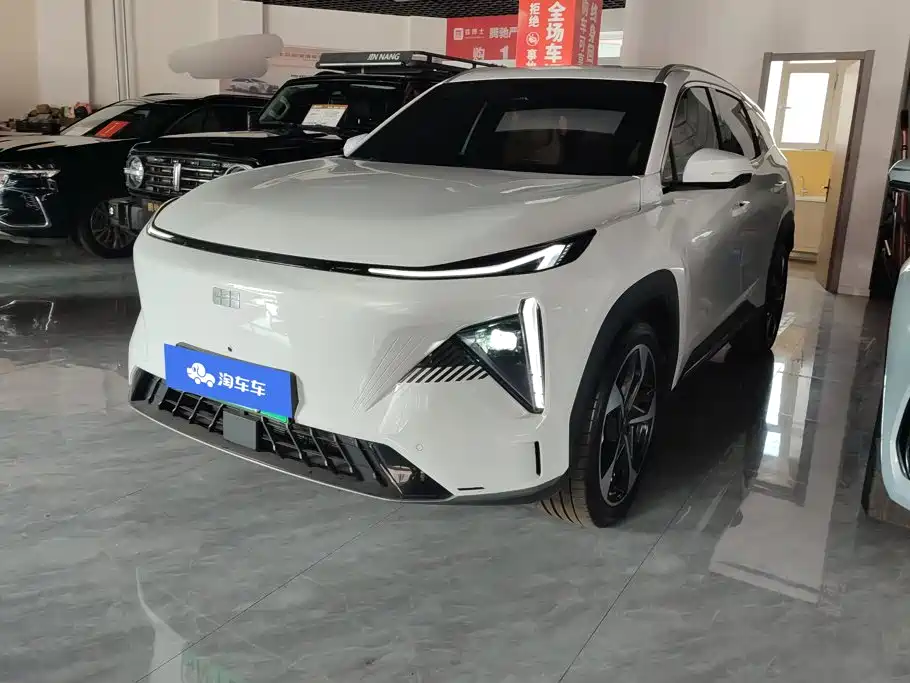 Geely Galaxy L7 2024