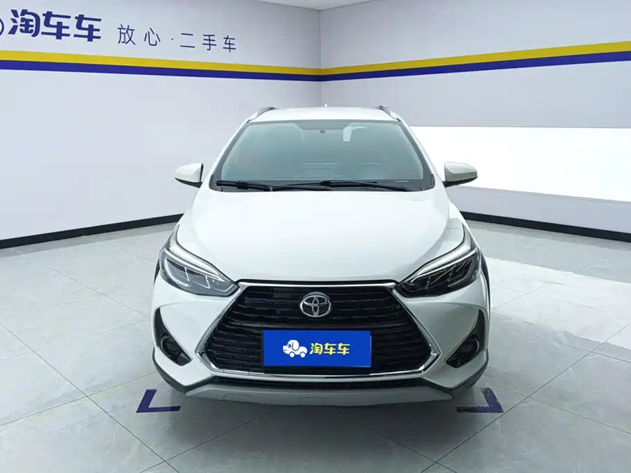 Toyota Yaris L 2021 — фото 2