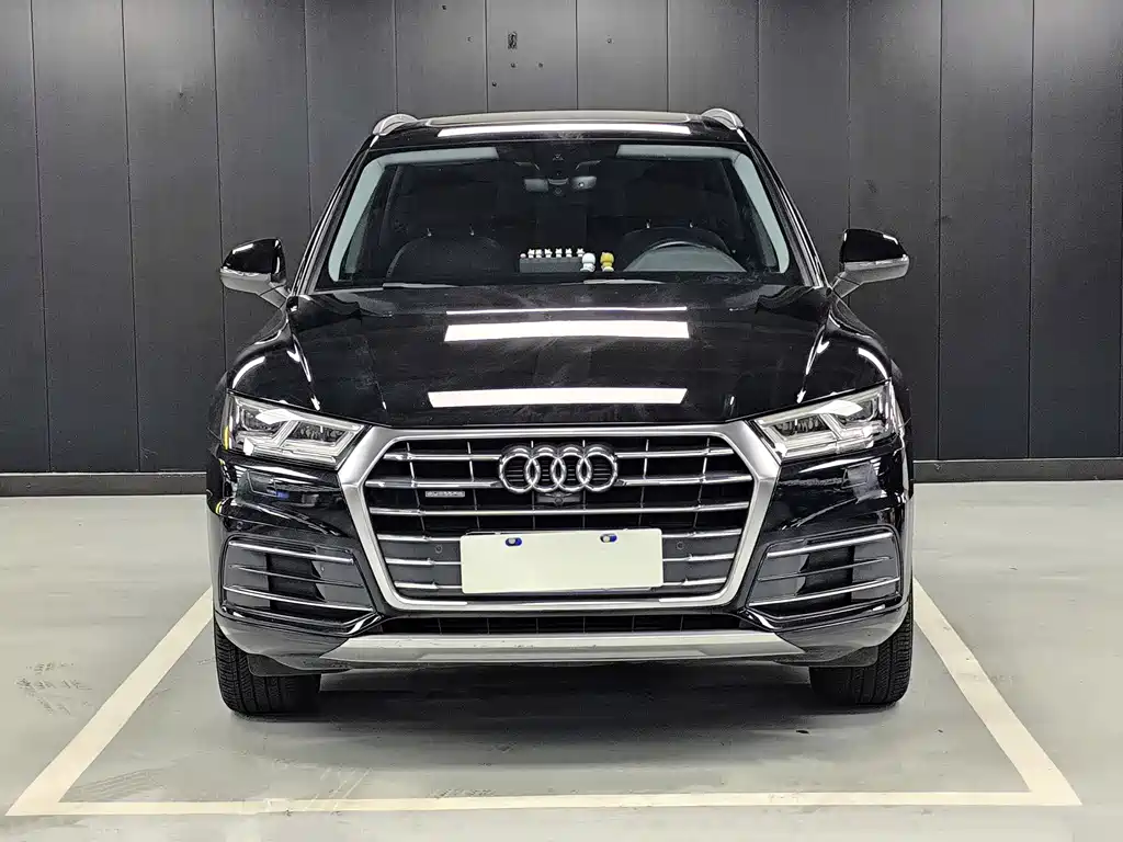 Audi Q5L 2021 — фото 2