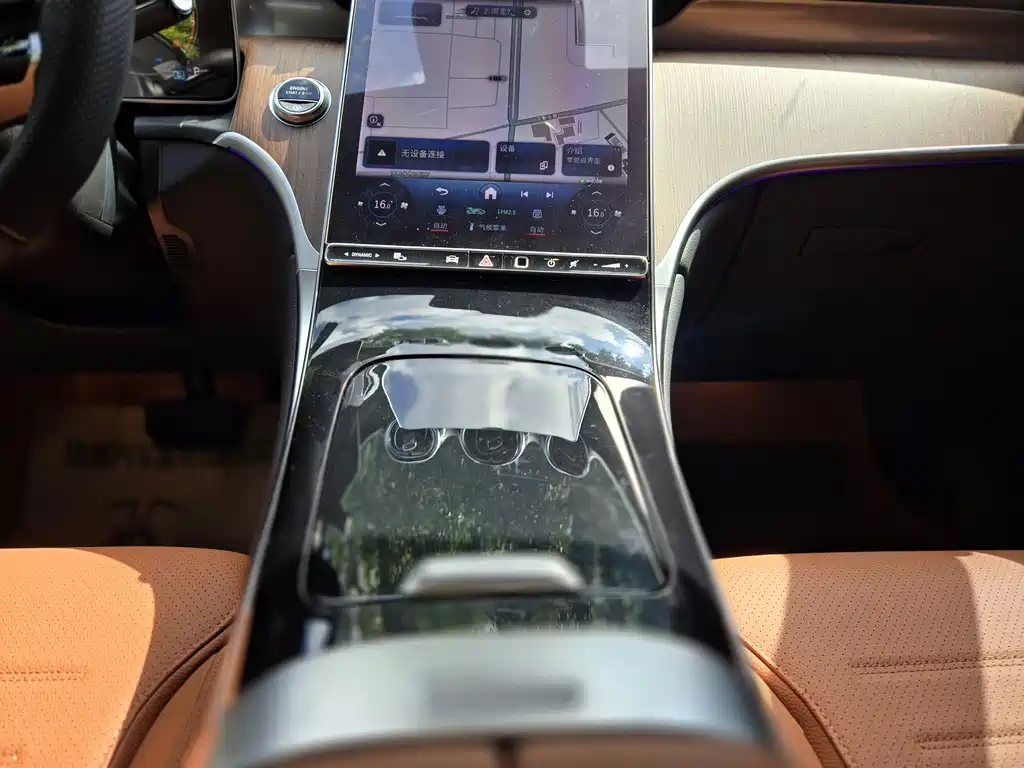 Mercedes-Benz GLC 2024