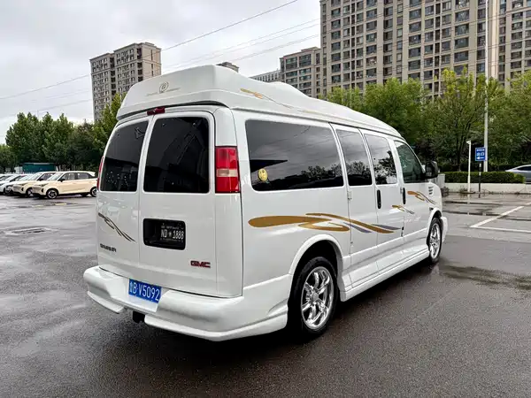 GMC SAVANA 2010