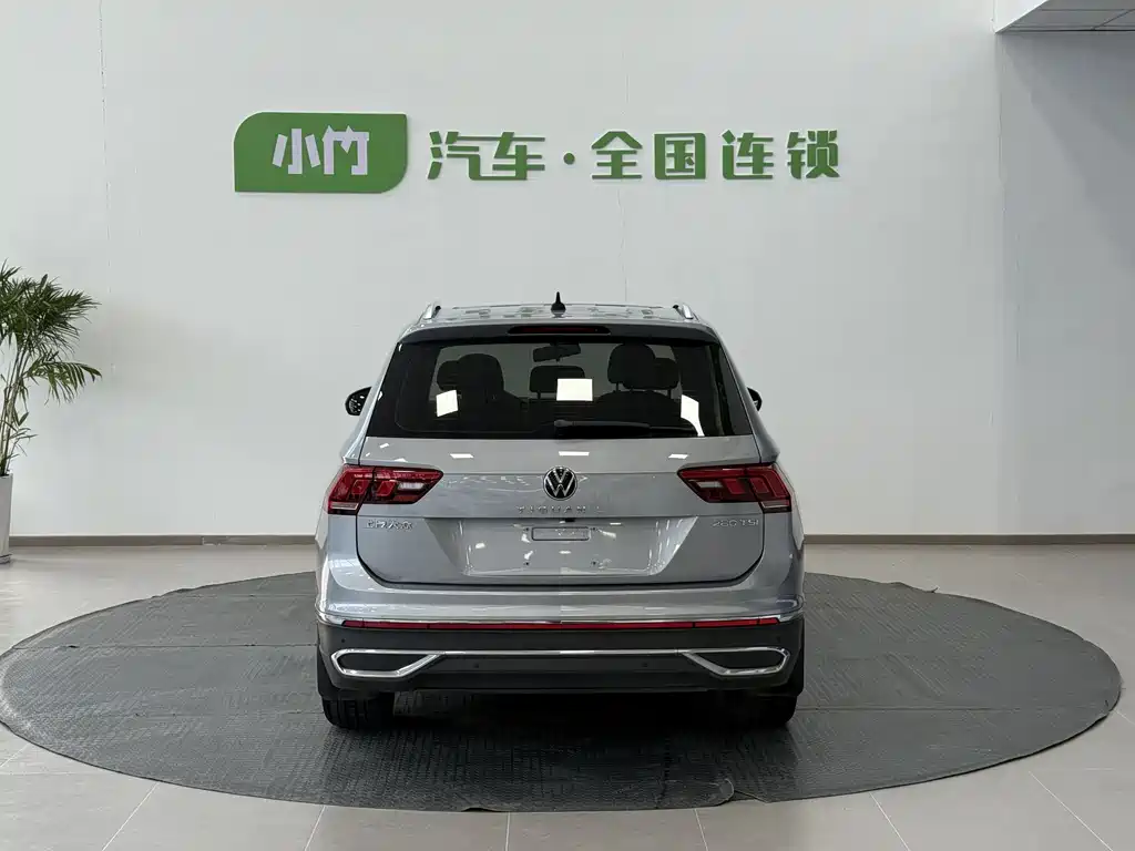 Volkswagen Tiguan L 2023