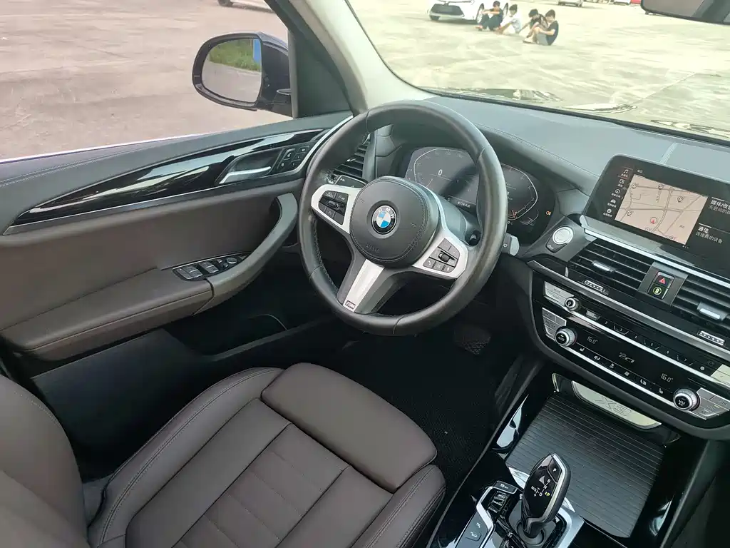 BMW X3 2021 — фото 18