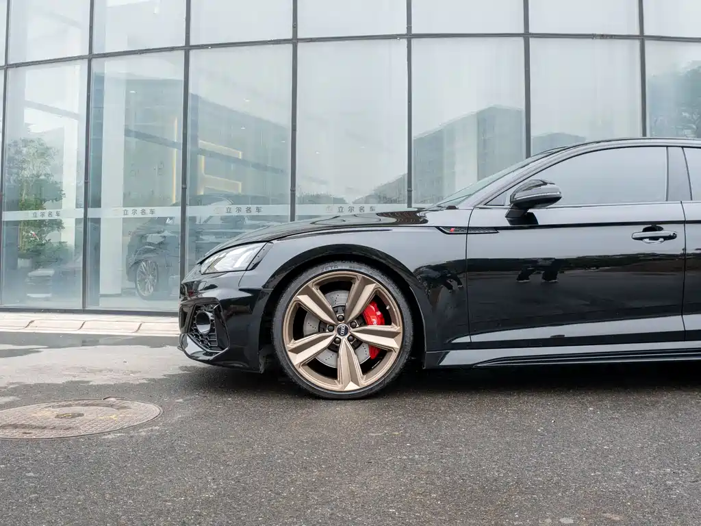 Audi RS 5 2022 — фото 11