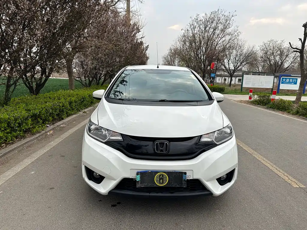Honda Fit 2015 — фото 2