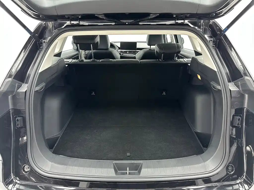Haval H6 2023 — фото 18