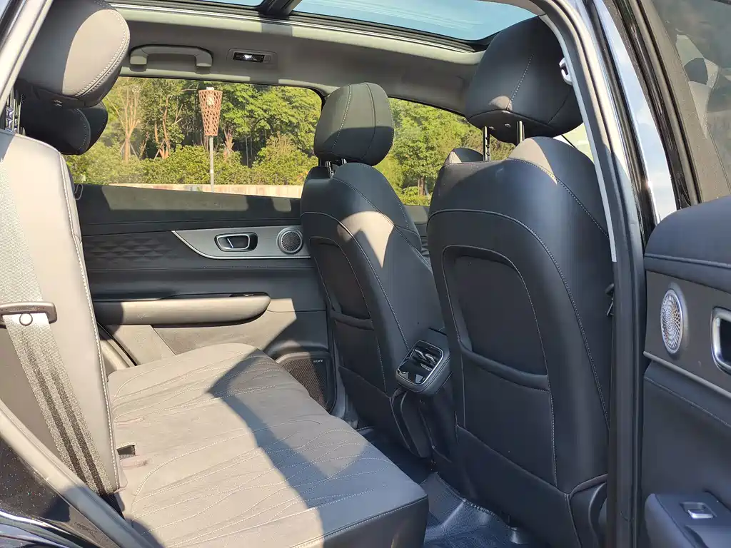 Chery Tiggo 8 PLUS 2025 — фото 11
