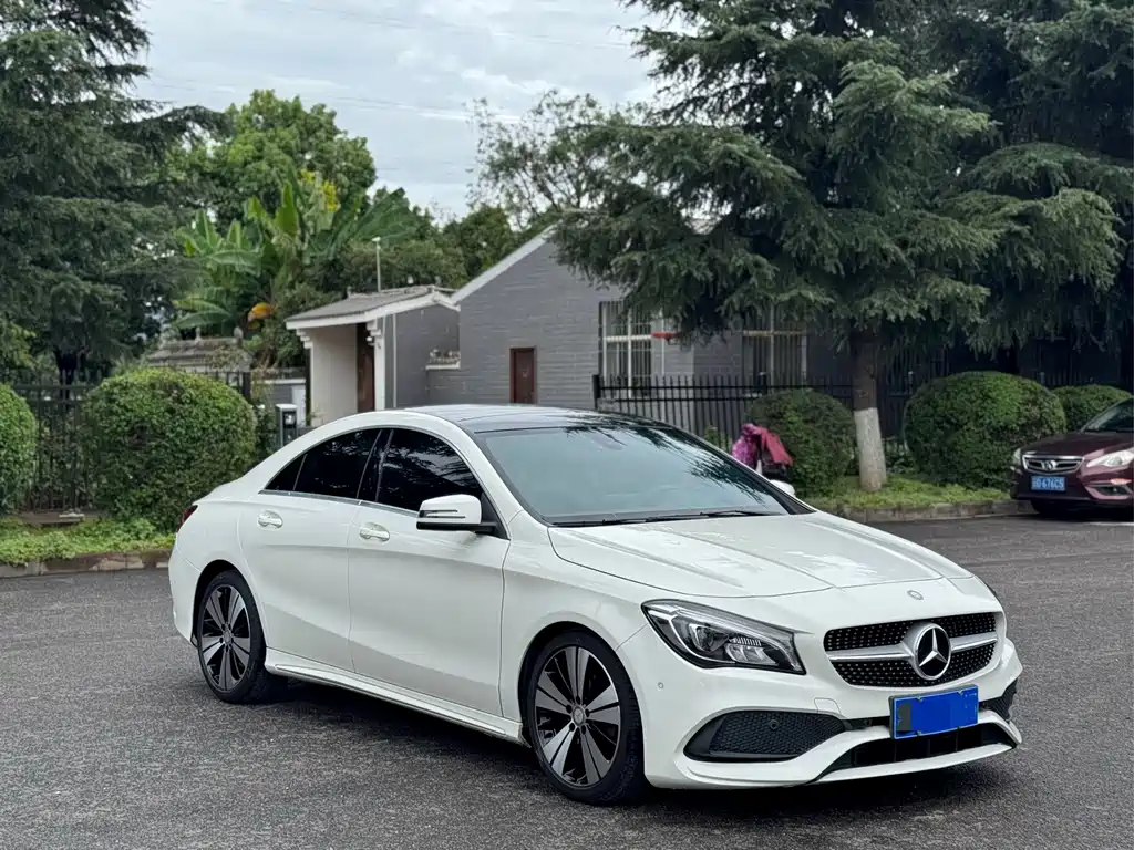 Mercedes-Benz CLA 2017 — фото 1